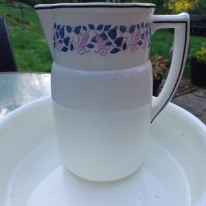 Ensemble de toilette bleu et mauve