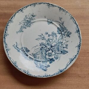 Assiette de la manufacture LUNEVILLE modèle Champêtre