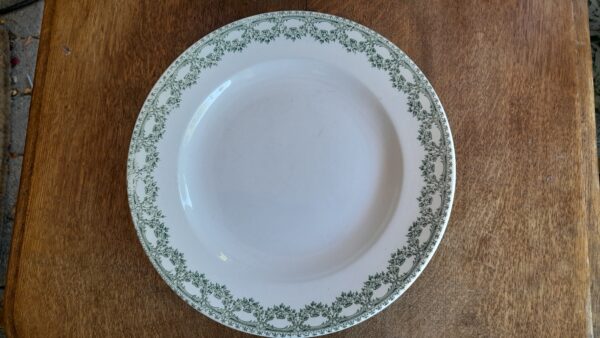 Assiette plate  BOCH série Carlotta