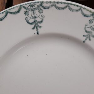 Ensemble de 6 assiettes de la manufacture " Moulin des loups -Hamage" ton vert