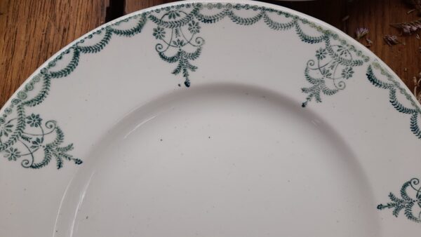 Ensemble de 6 assiettes de la manufacture " Moulin des loups -Hamage" ton vert