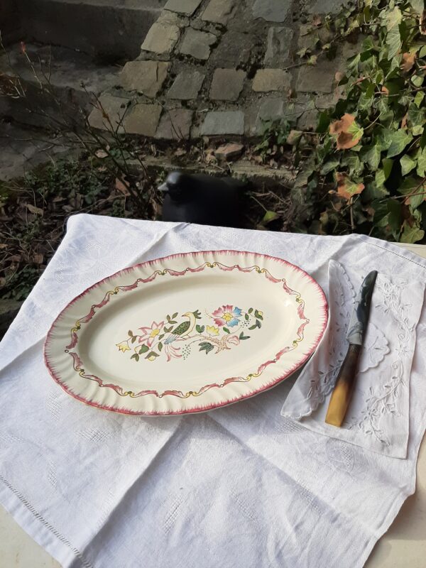 Plat en faïence longwy