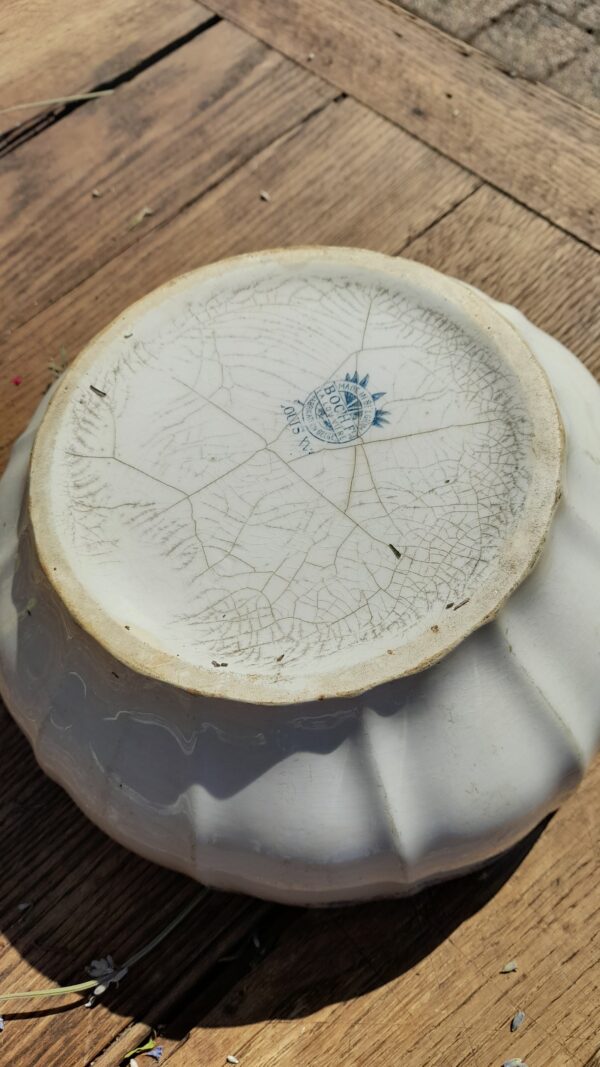 Plat rond BOCH LA LOUVIERE modèle LOUIS XVI – Image 3