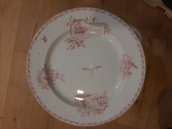 Plat terre de fer rose