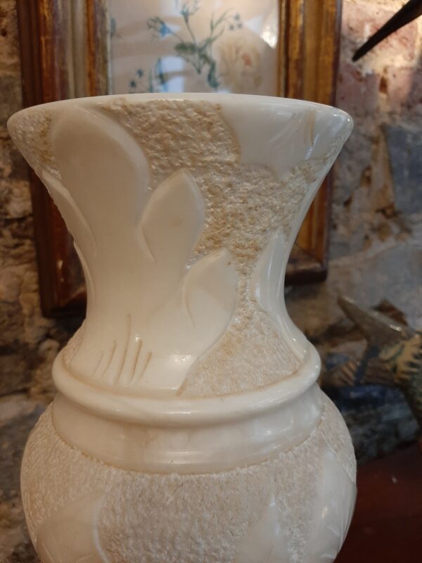 Pied de lampe en albâtre – Image 5