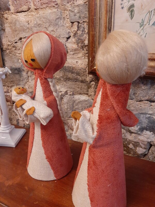 Personnage de crèche vintage – Image 3
